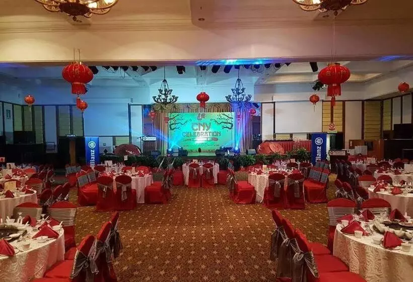 فندق Primula Beach