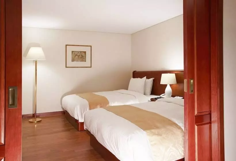 Sejong Hotel Seoul Myeongdong