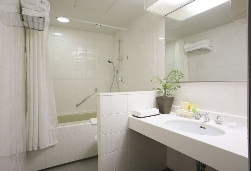 International Resort Hotel Yurakujo