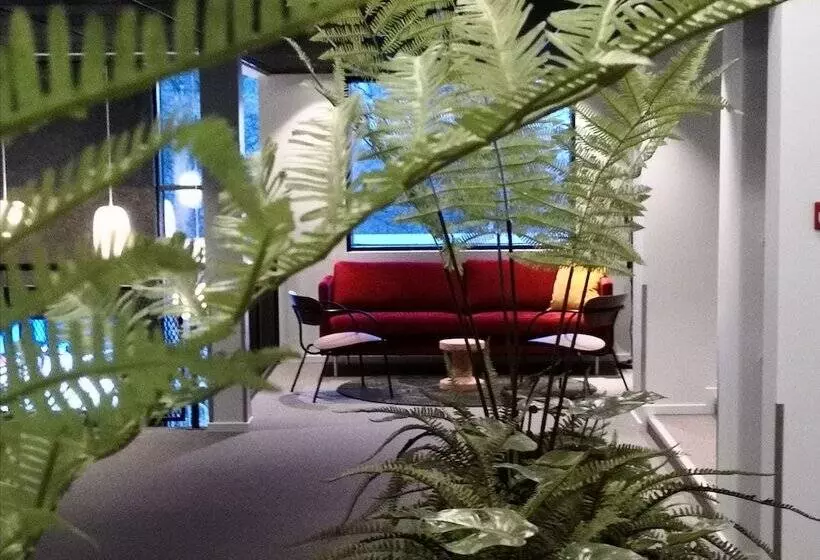 Birkebeineren Hotel & Apartments