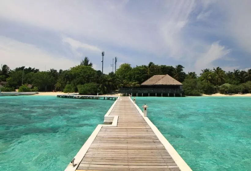 Eriyadu Island Resort