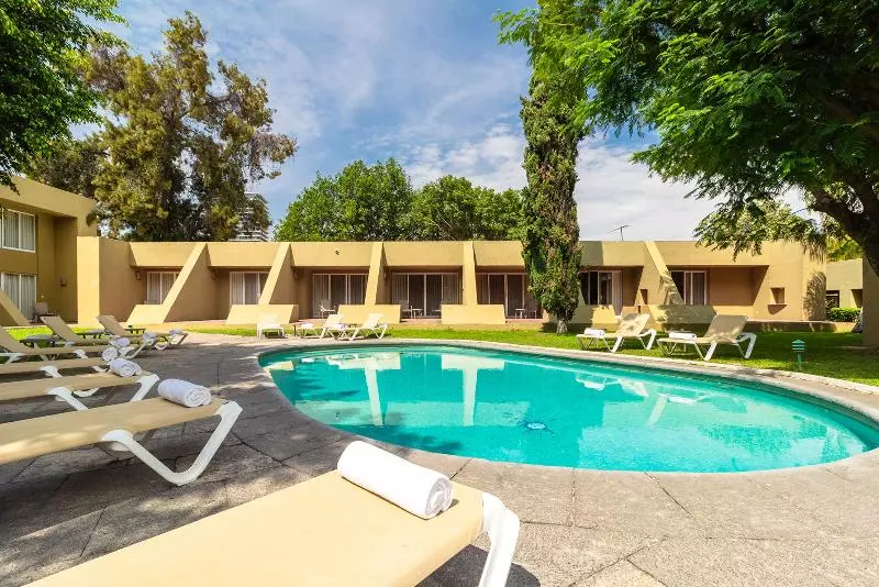 Отель Camino Real Guadalajara