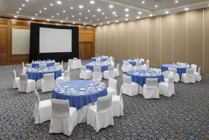 Отель Camino Real Guadalajara