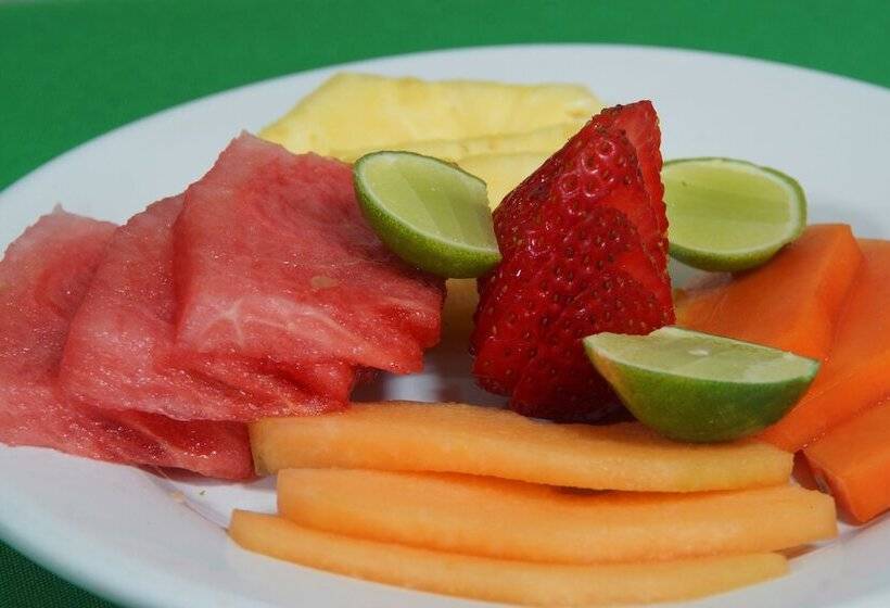 فندق Don Pelayo Pacific Beach