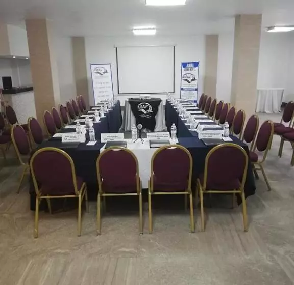 Hotel Don Pelayo Pacific Beach