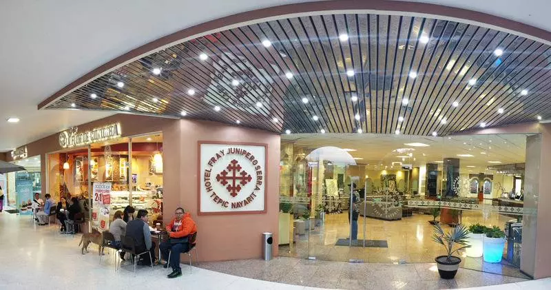 Otel Fray Junipero Serra