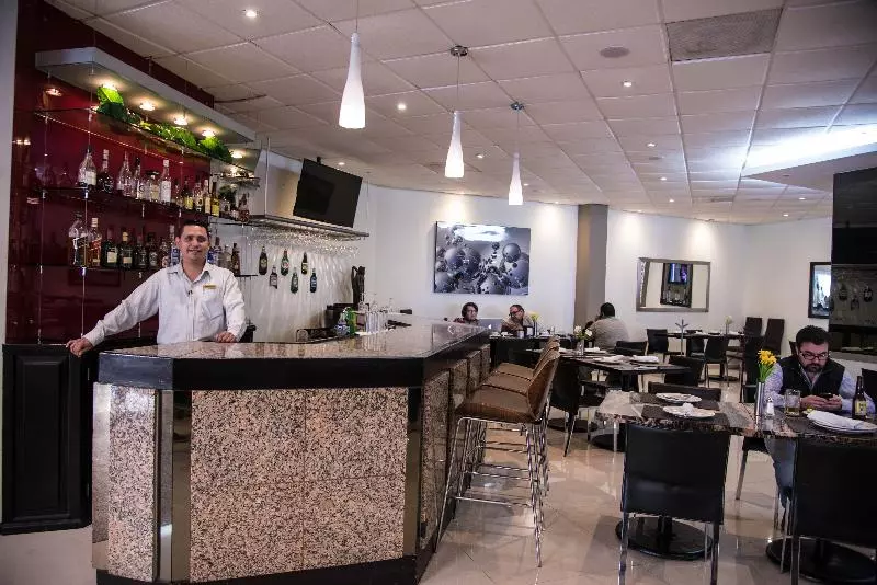 Otel Fray Junipero Serra