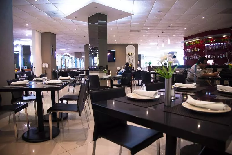 Otel Fray Junipero Serra