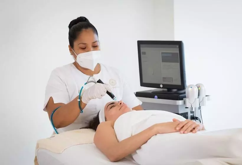 Отель Garza Blanca Preserve Resort & Spa