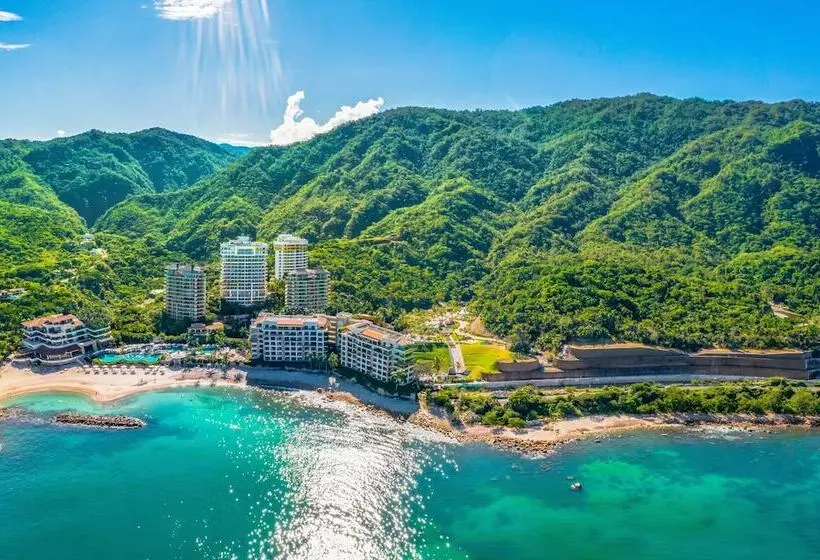 Отель Garza Blanca Preserve Resort & Spa