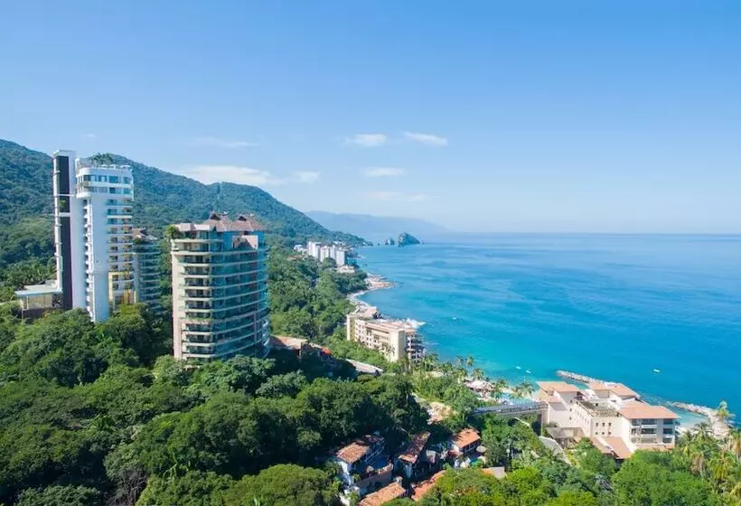 Отель Garza Blanca Preserve Resort & Spa