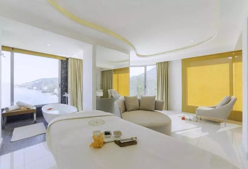 Отель Garza Blanca Preserve Resort & Spa