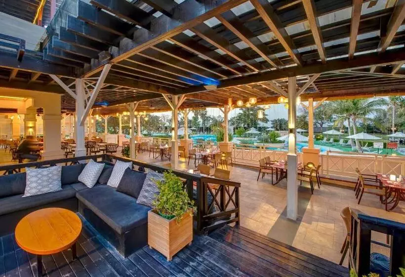 Hotel Intercontinental Muscat, An Ihg