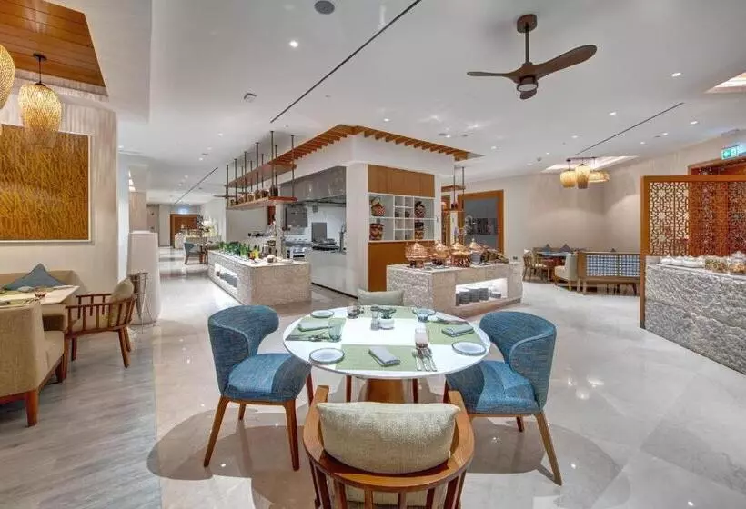 Hotel Intercontinental Muscat, An Ihg