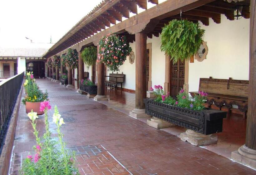 فندق Mansion Del Cupatitzio