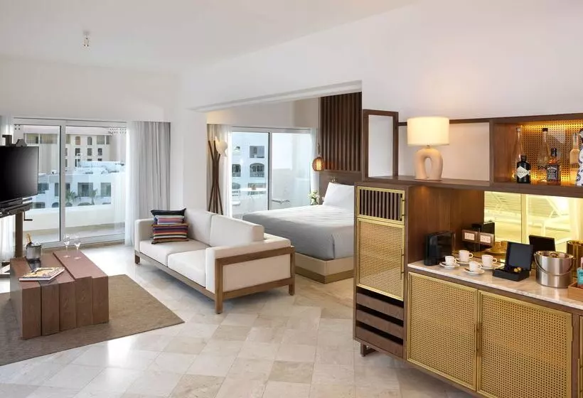 Hotelli Me Cabo By Meliá