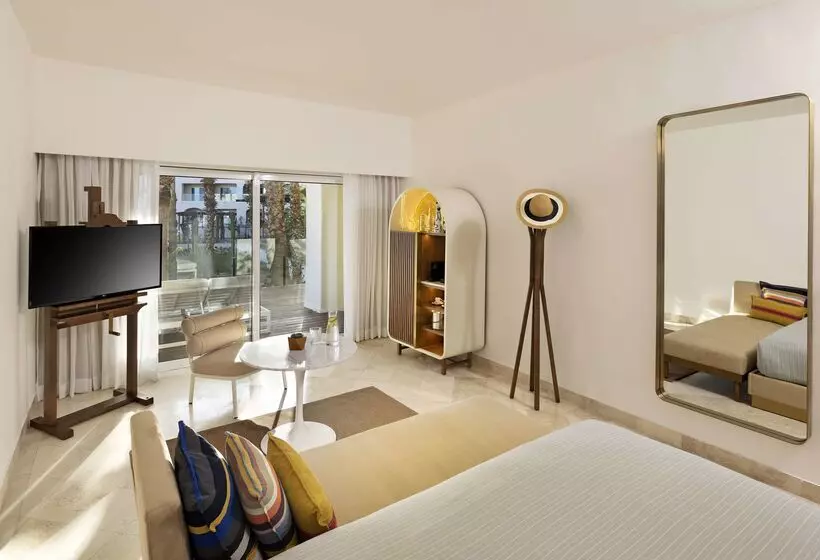 Hotelli Me Cabo By Meliá