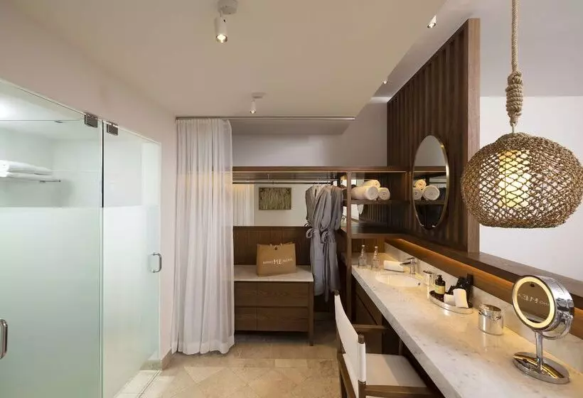 Hotelli Me Cabo By Meliá