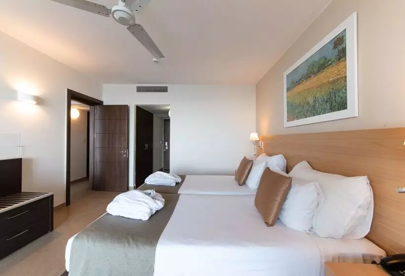 בית מלון כפרי The Preluna