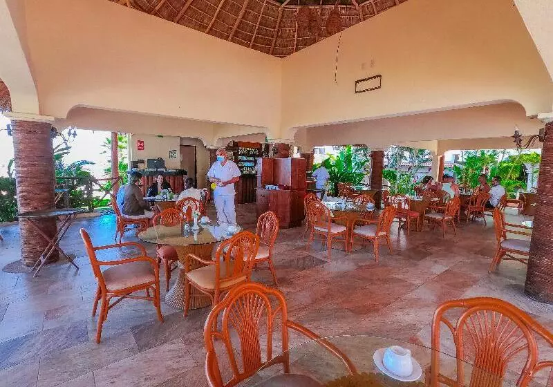 Tropicana Hotel Puerto Vallarta