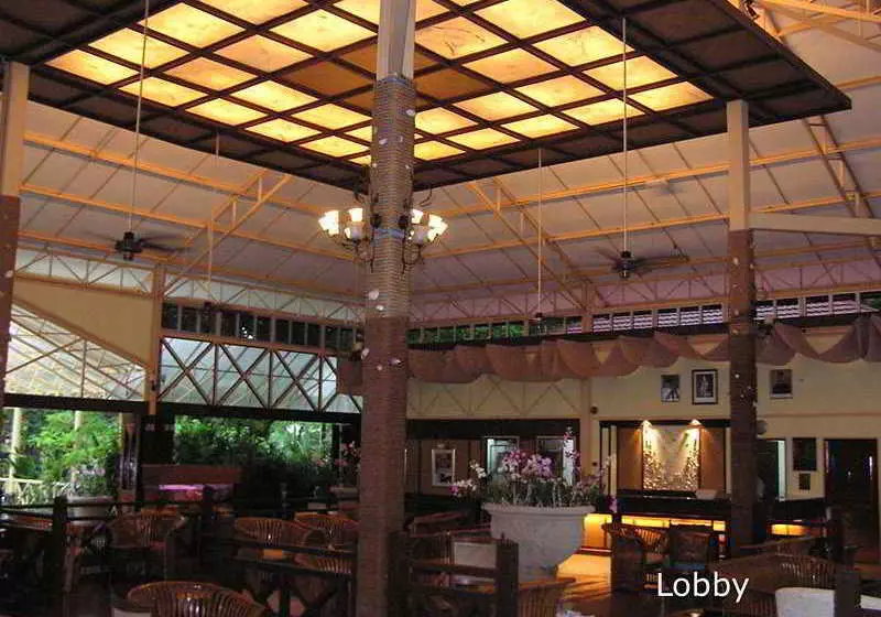 Mutiara Burau Bay Beach Resort