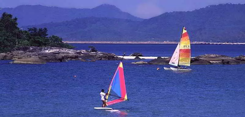 Mutiara Burau Bay Beach Resort