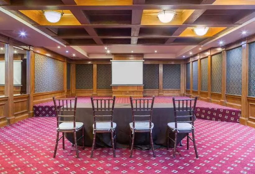 Quality Inn & Suites Saltillo Eurotel