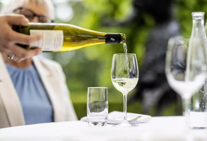 Refsnes Gods   By Classic Norway Hotels