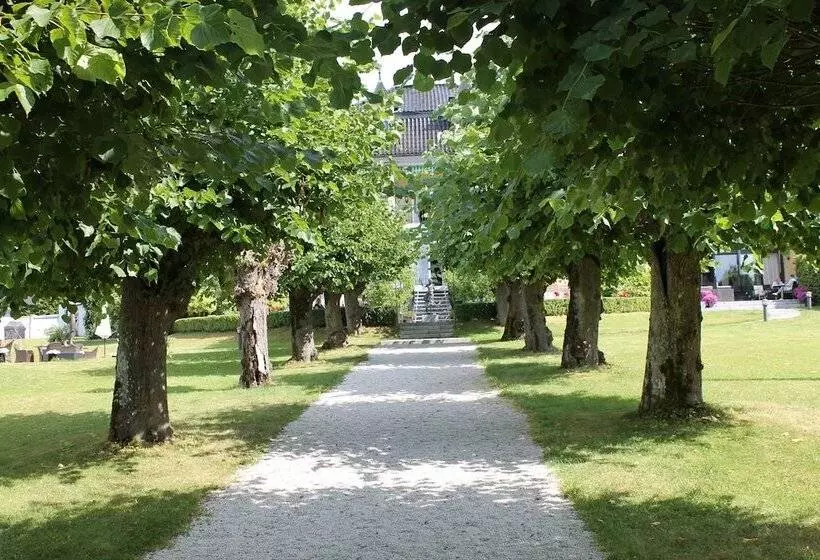 Refsnes Gods   By Classic Norway Hotels