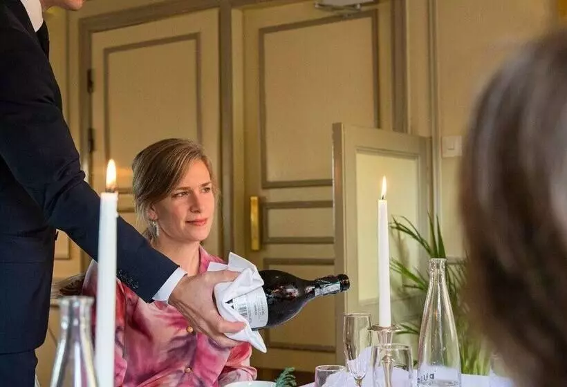 Refsnes Gods   By Classic Norway Hotels