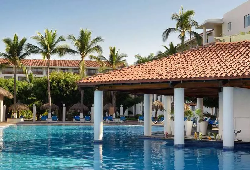Resort Meliá Puerto Vallarta – All Inclusive