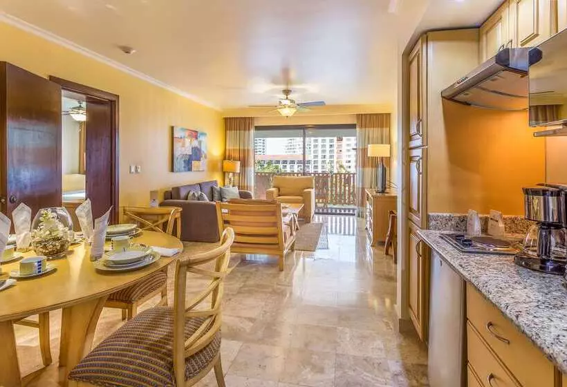 Resort Meliá Puerto Vallarta – All Inclusive