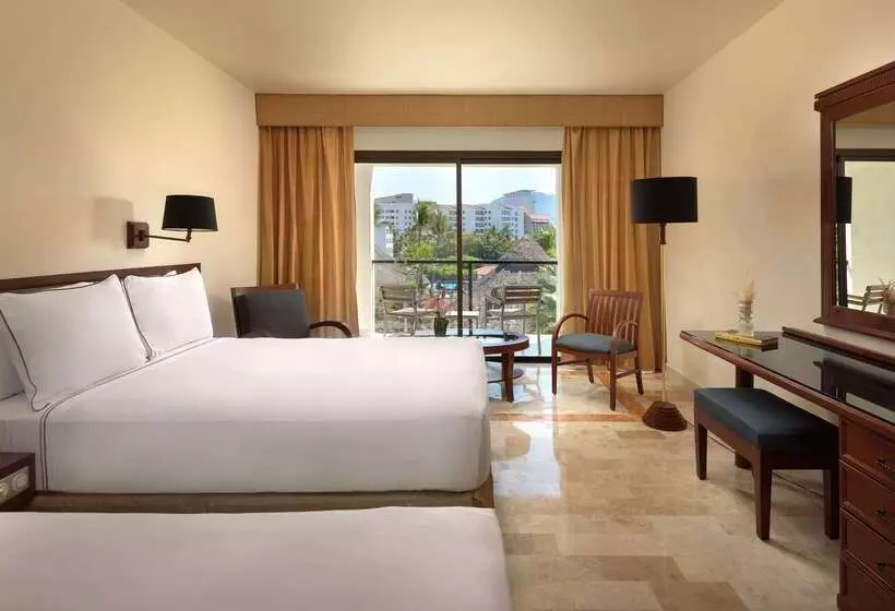 Resort Meliá Puerto Vallarta – All Inclusive