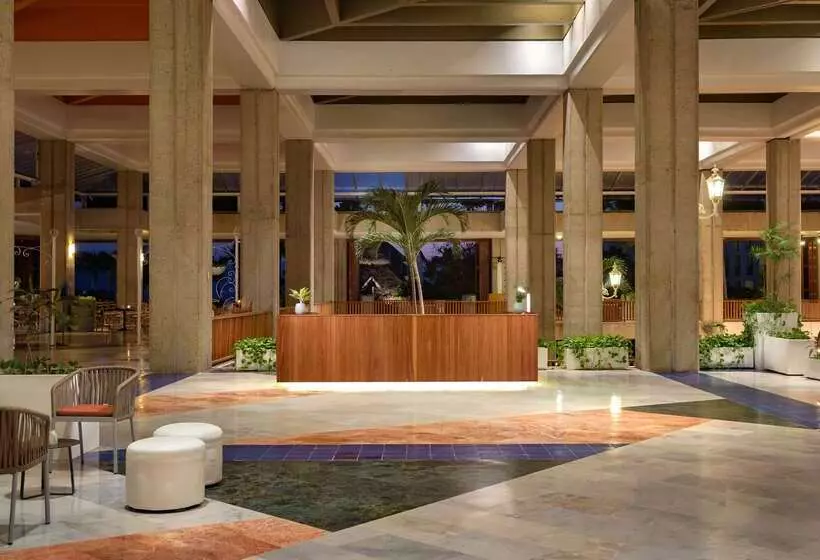 Resort Meliá Puerto Vallarta – All Inclusive