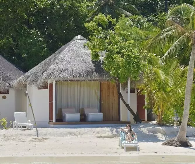 Thulhagiri Island Resort & Spa