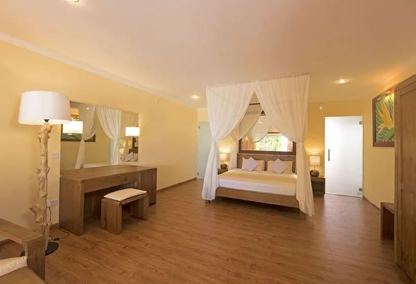 Thulhagiri Island Resort & Spa