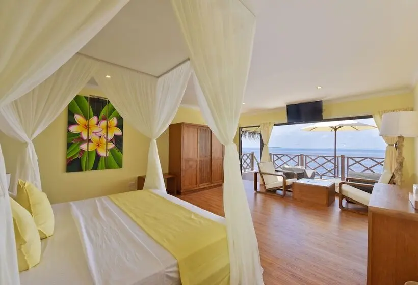 Thulhagiri Island Resort & Spa