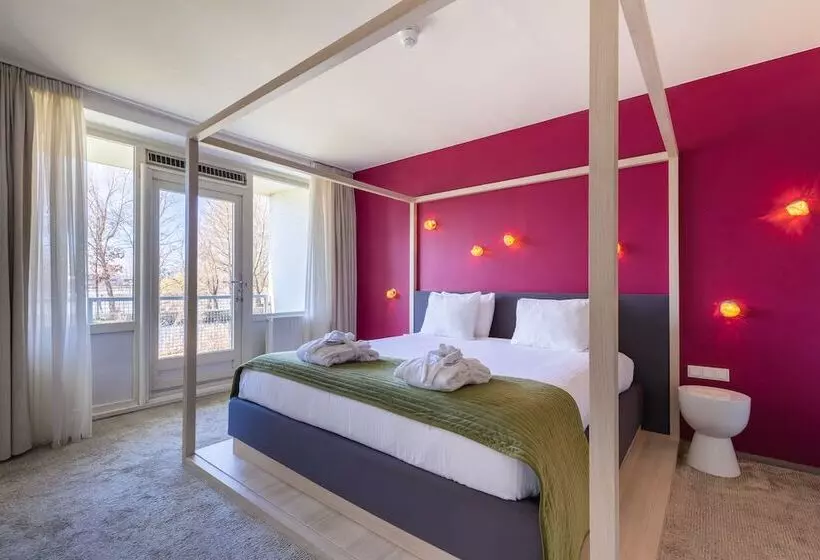 Amrâth Airport Hotel Rotterdam