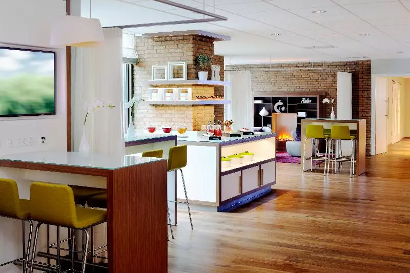 Отель Amsterdam Marriott