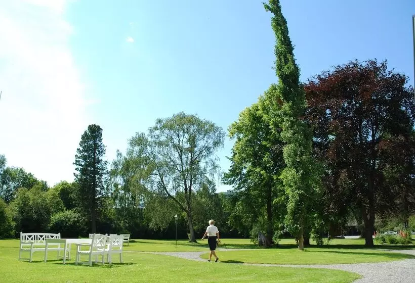 Отель Bårdshaug Herregård