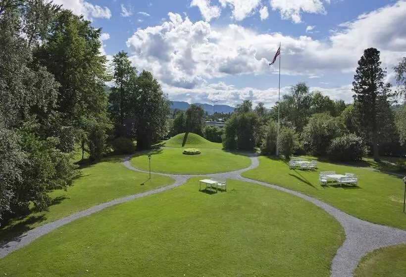 Отель Bårdshaug Herregård