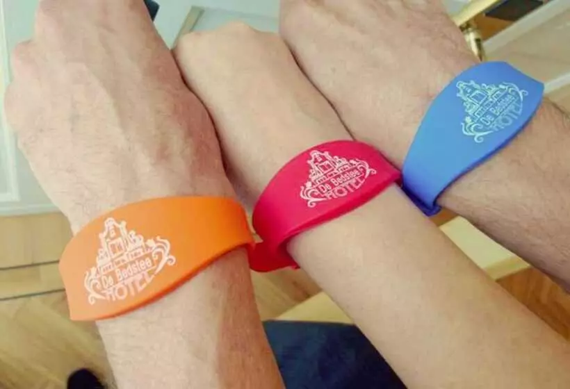 هتل کپسول De Bedstee Boutique Capsules