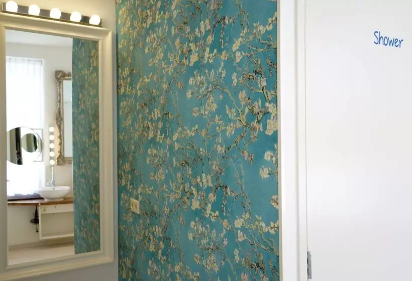 هتل کپسول De Bedstee Boutique Capsules