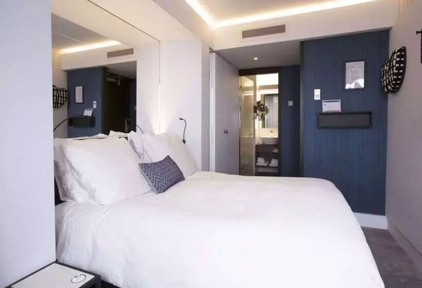 Golden Tulip Hotel Central