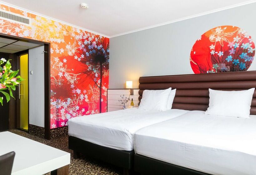 Golden Tulip Hotel Central