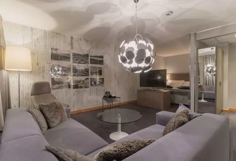 فندق Scandic Grand Tromsø