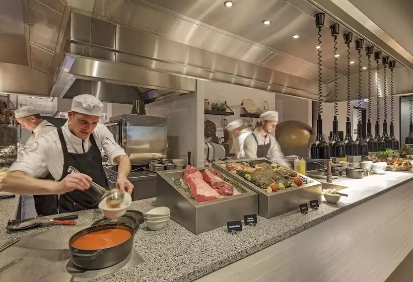 Van Der Valk Hotel Sassenheim Leiden