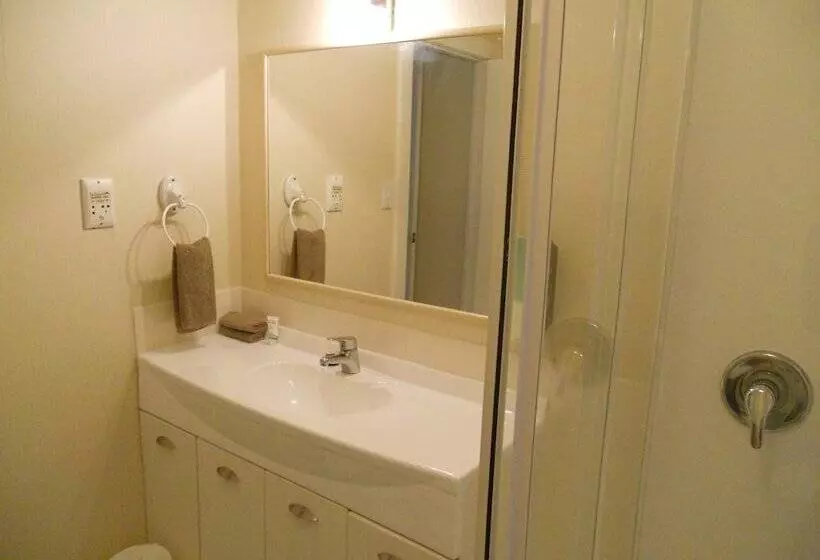 Bay Of Islands Country Lodge Motel