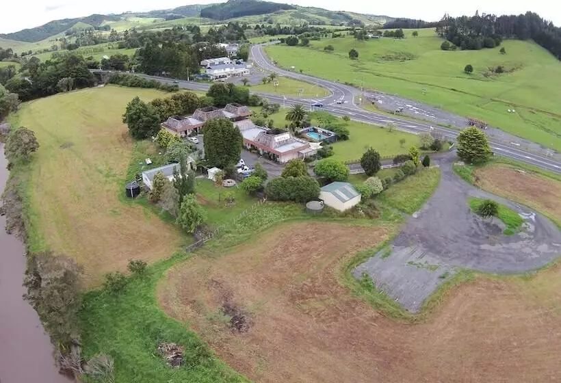 Bay Of Islands Country Lodge Motel