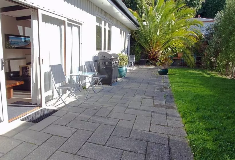 George Street Motel Apartments